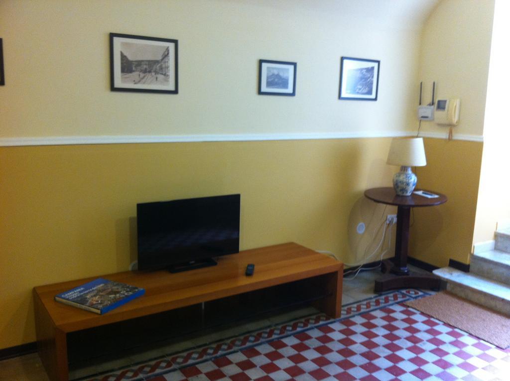 Casa Vacanze Amedeo Naples Exterior photo