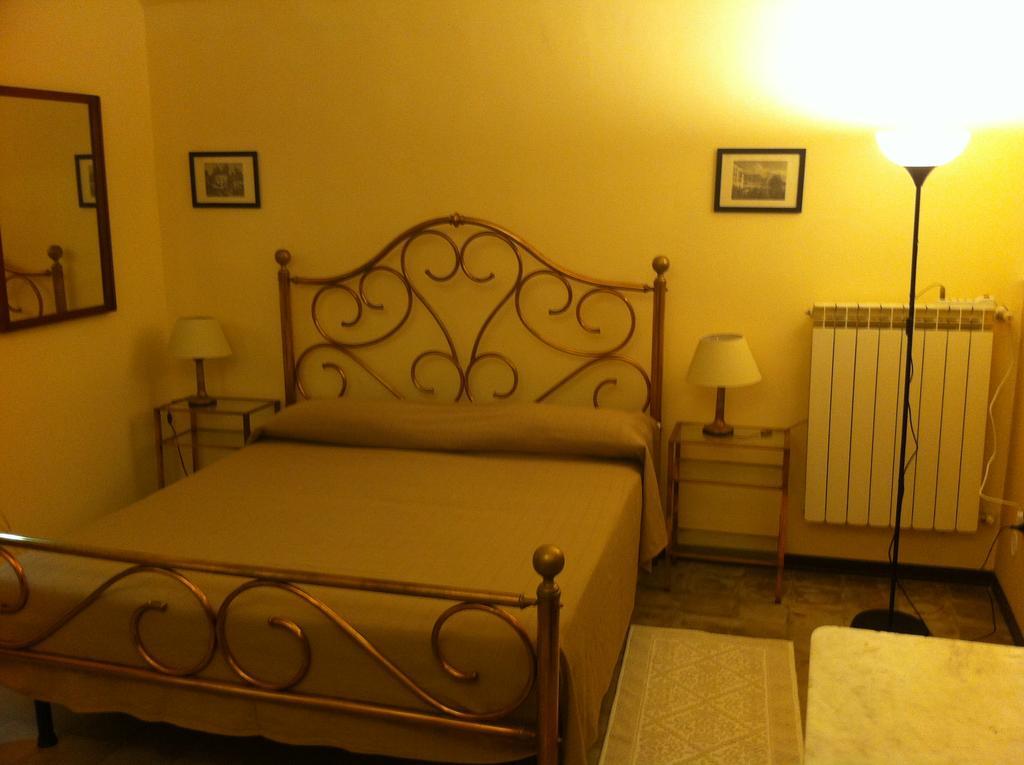 Casa Vacanze Amedeo Naples Exterior photo