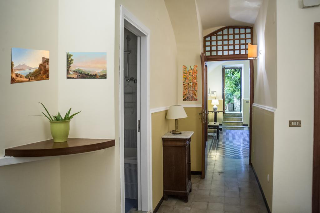 Casa Vacanze Amedeo Naples Exterior photo